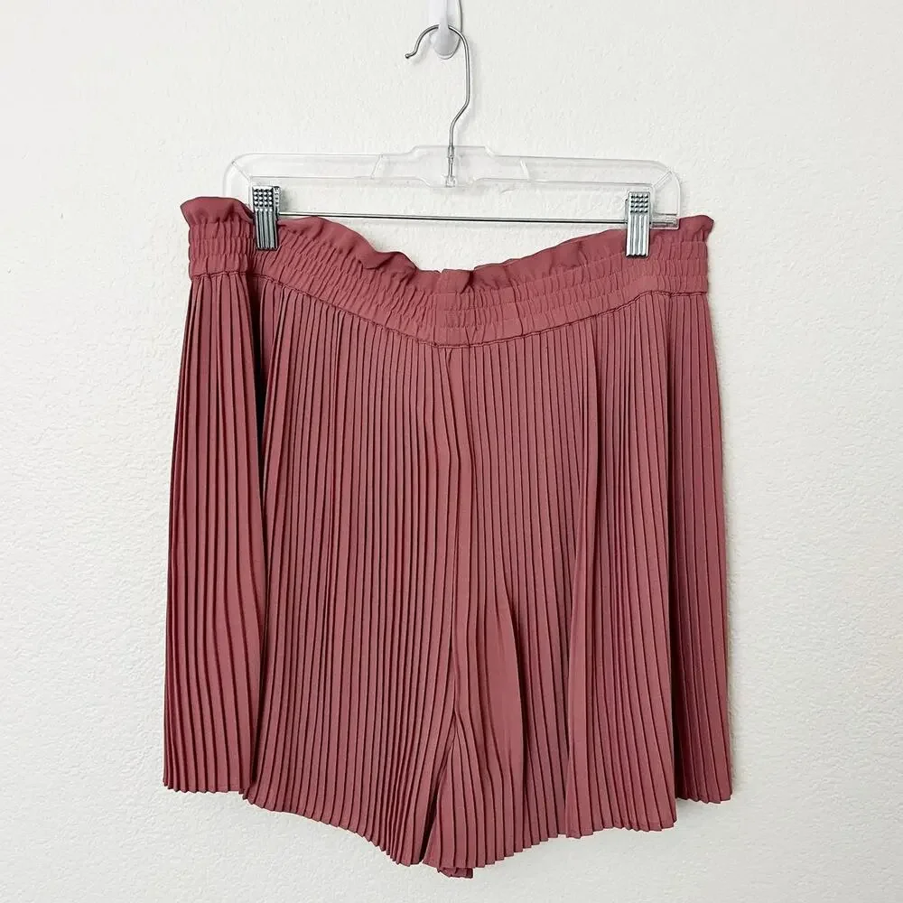 [Express] Dusty Rose Blush Pink Pleated Elastic Waist Flowy Shorts NWT Sz Large